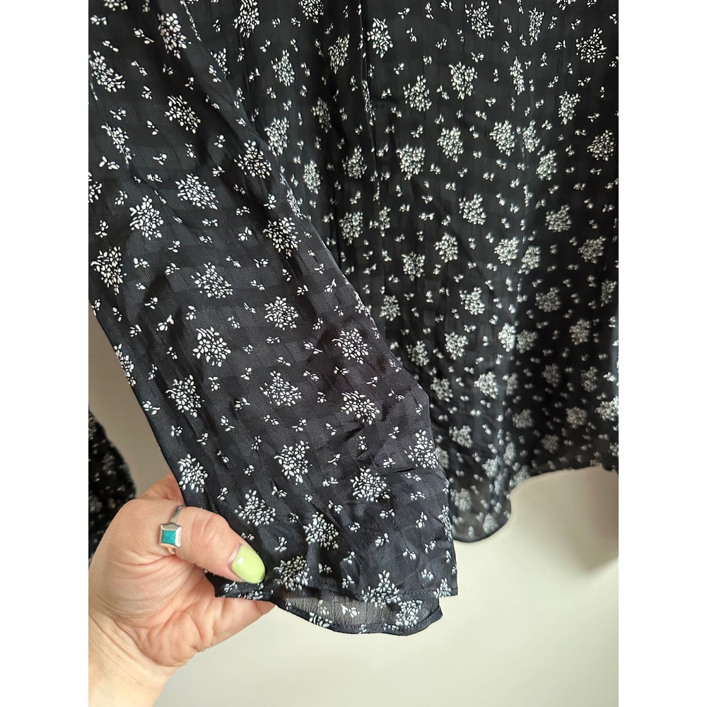 Madewell Button Down Shirt Womens S Black Floral EUC Textured Long Sleeve NT227 - Picture 6 of 10